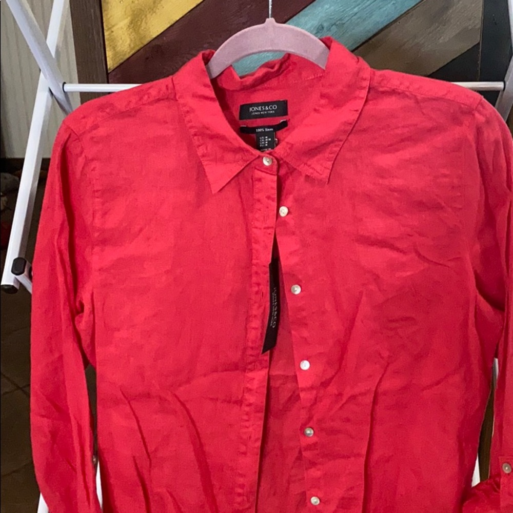 NWT Jones & Co button down shirt